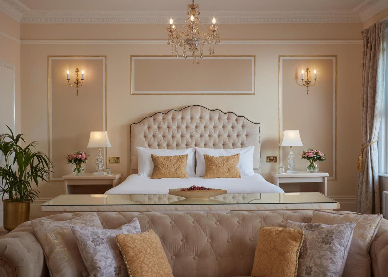ホテル バーセン ハウス バース エクステリア 写真 A bedroom at the hotel